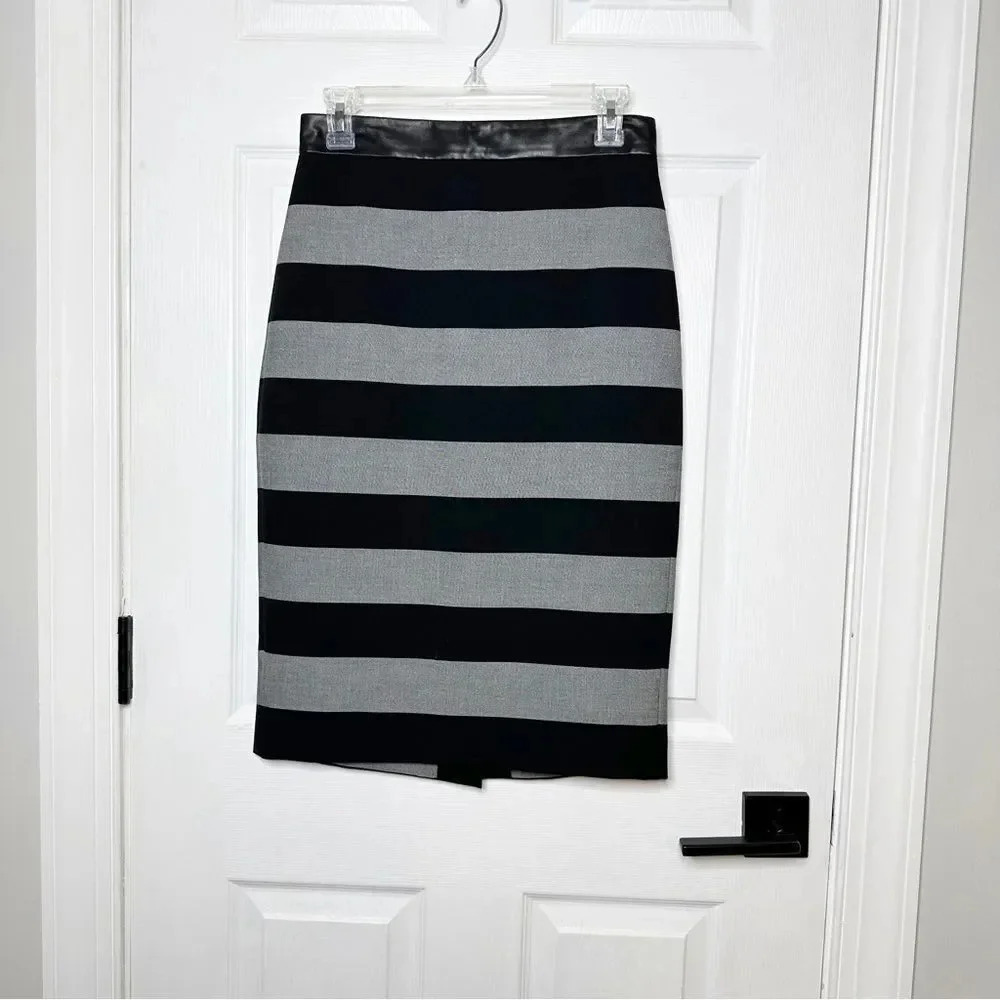 BANANA REPUBLIC Grey Black Stripe Pencil Skirt Size 4